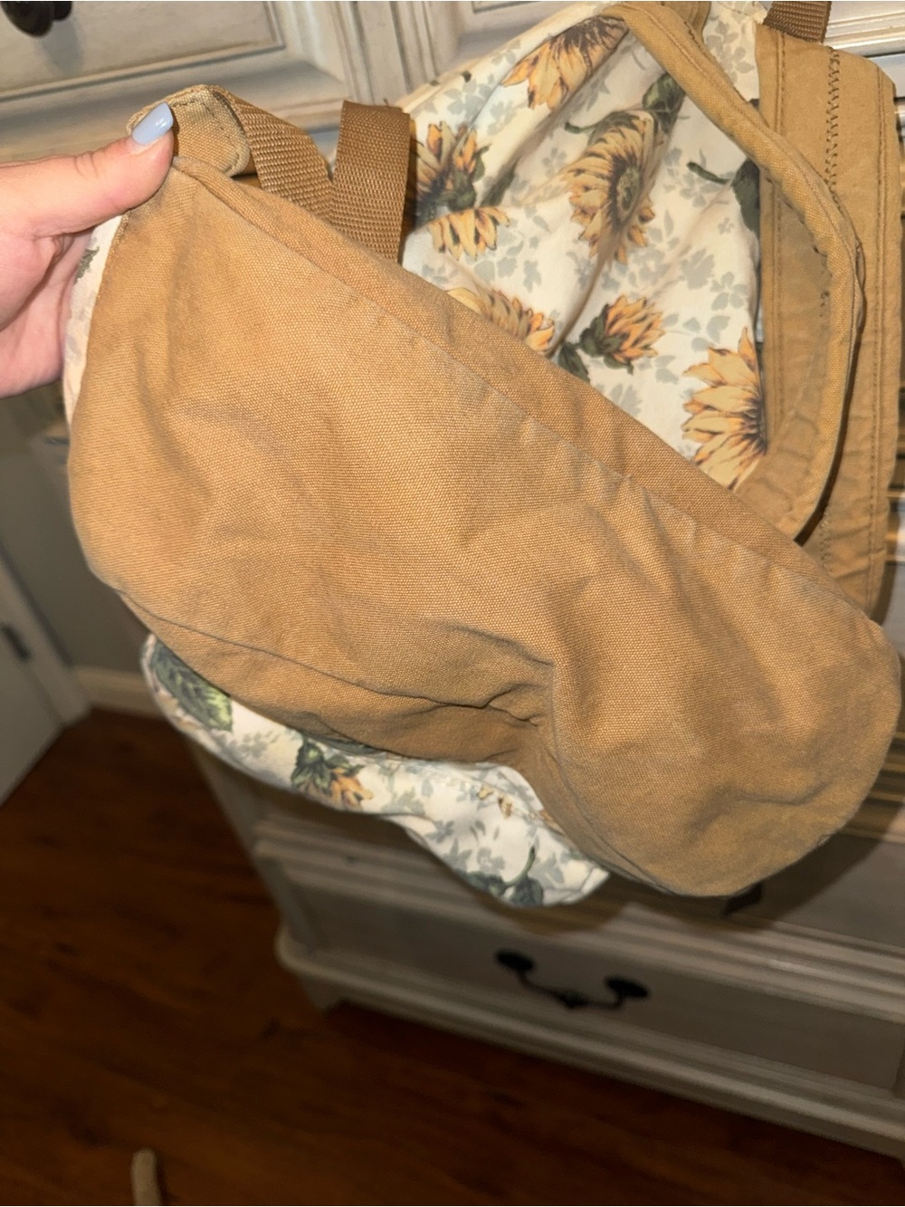 O'Neill Sunflower Print Backpack - Cream & Yellow - Picture 3 of 6